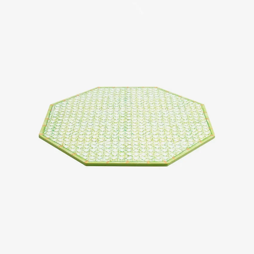 Caspari | Trellis Green Lacquer Octagonal Placemat