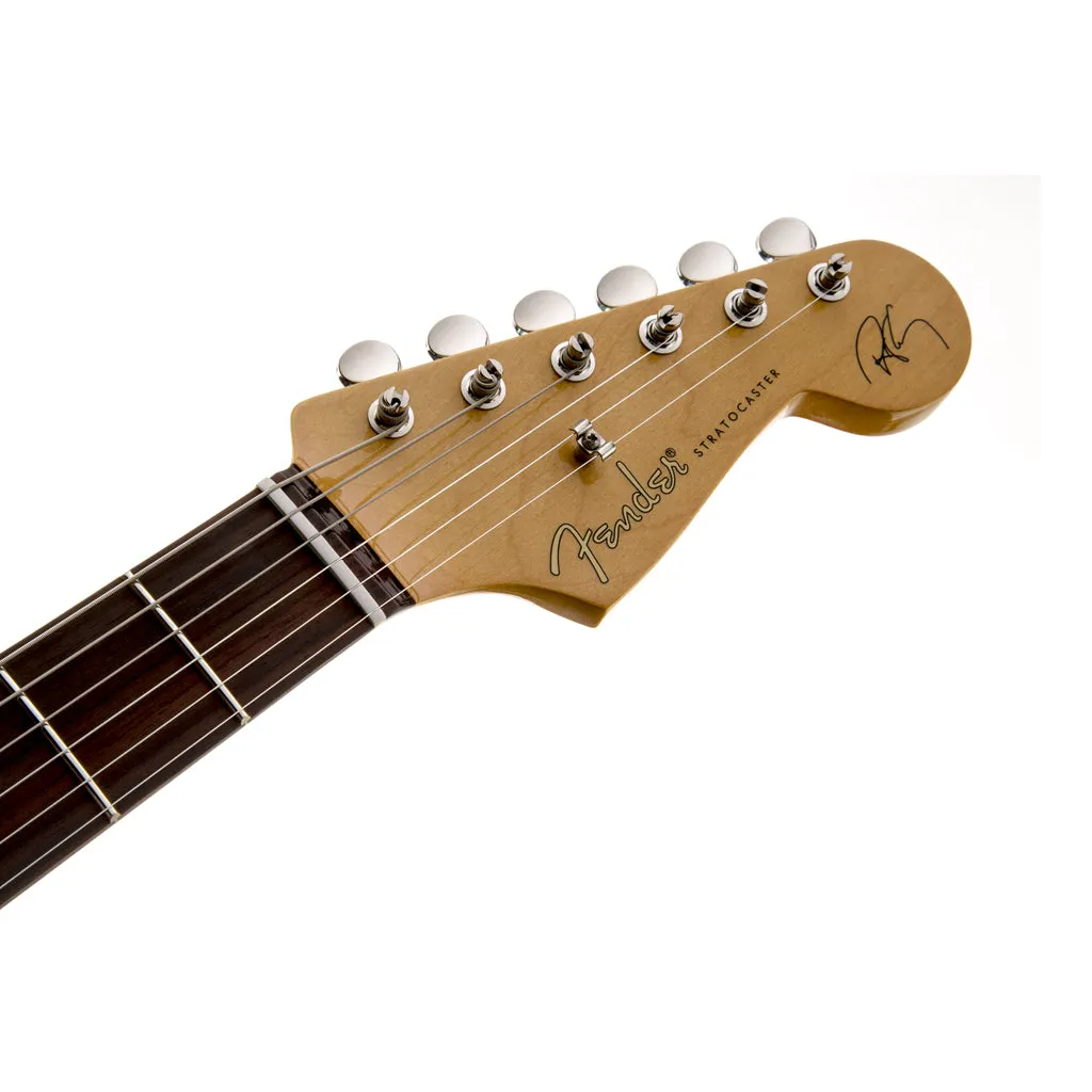 Fender Robert Cray Stratocaster, Rosewood Fingerboard, 3-Color Sunburst