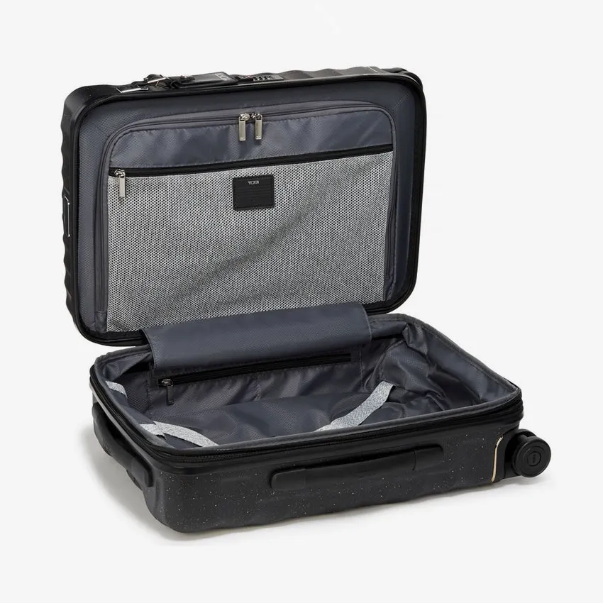 Tumi | International Expandable 4 Wheel Carry On Hardside - Midnight Black