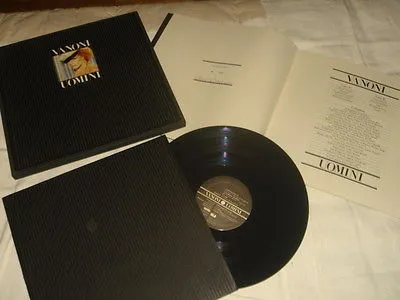 Uomini Limited Edition Boxset Book